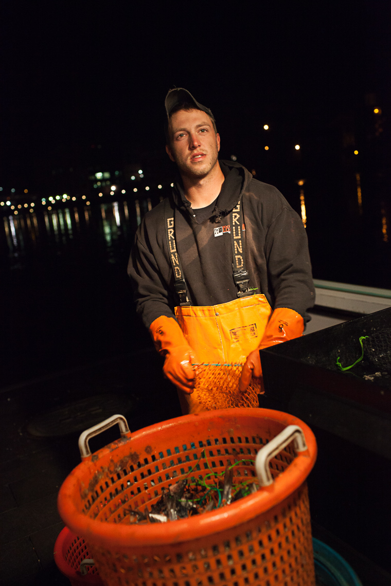 0003_lobster_fishing_fisherman_maine_new_england_photographer