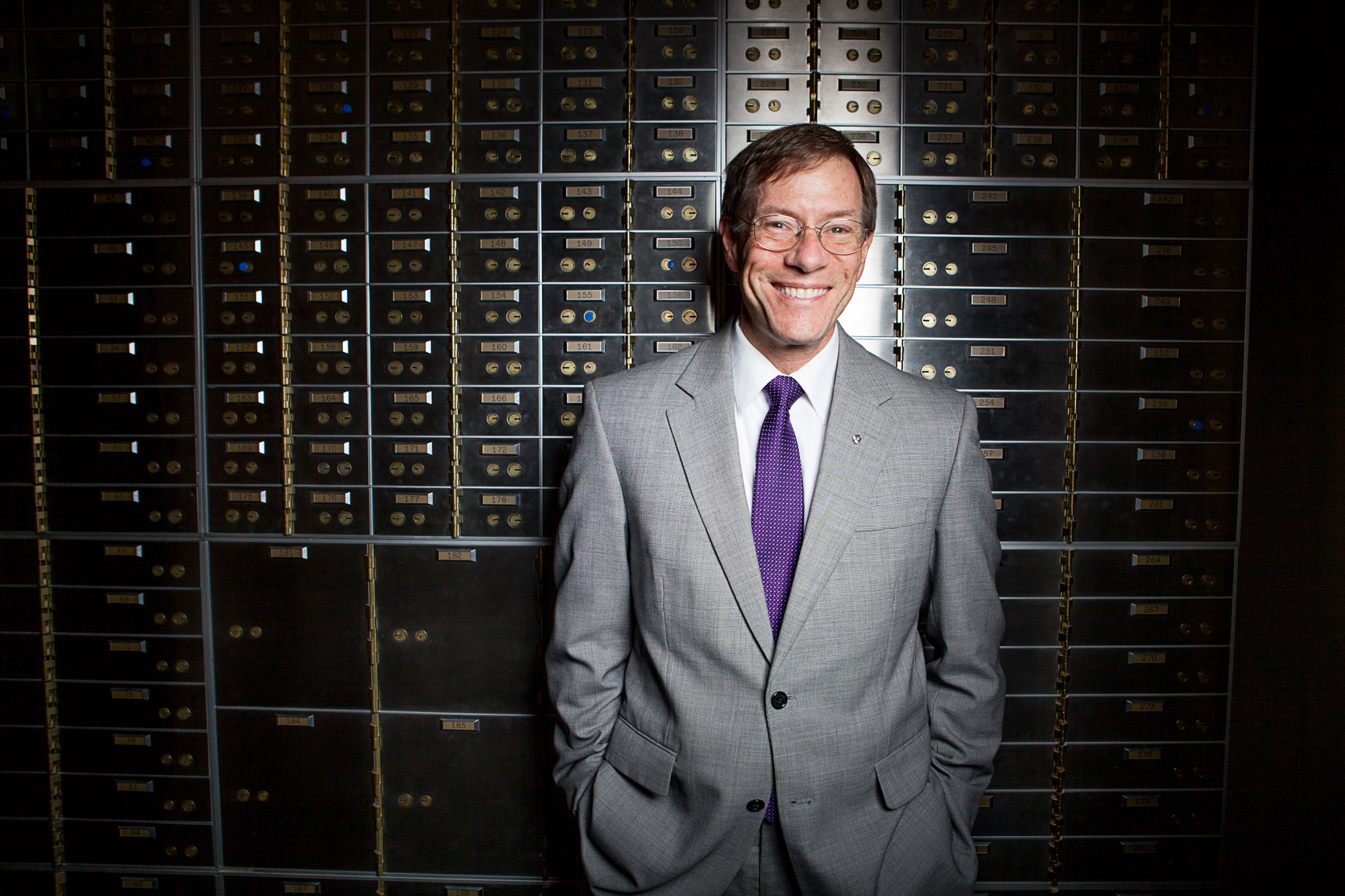 020_0001_rick_mortan_banker_commercial_portrait_corporate_editorial_advertising__portrait_photographer_hartford_ct_photojane_photojane